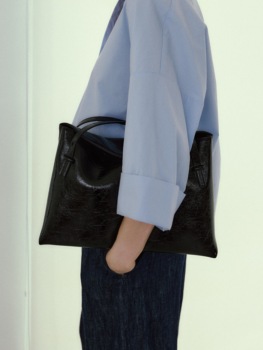 Flip Leather Flap Soft Square Bag (Large) - Crinkled Black